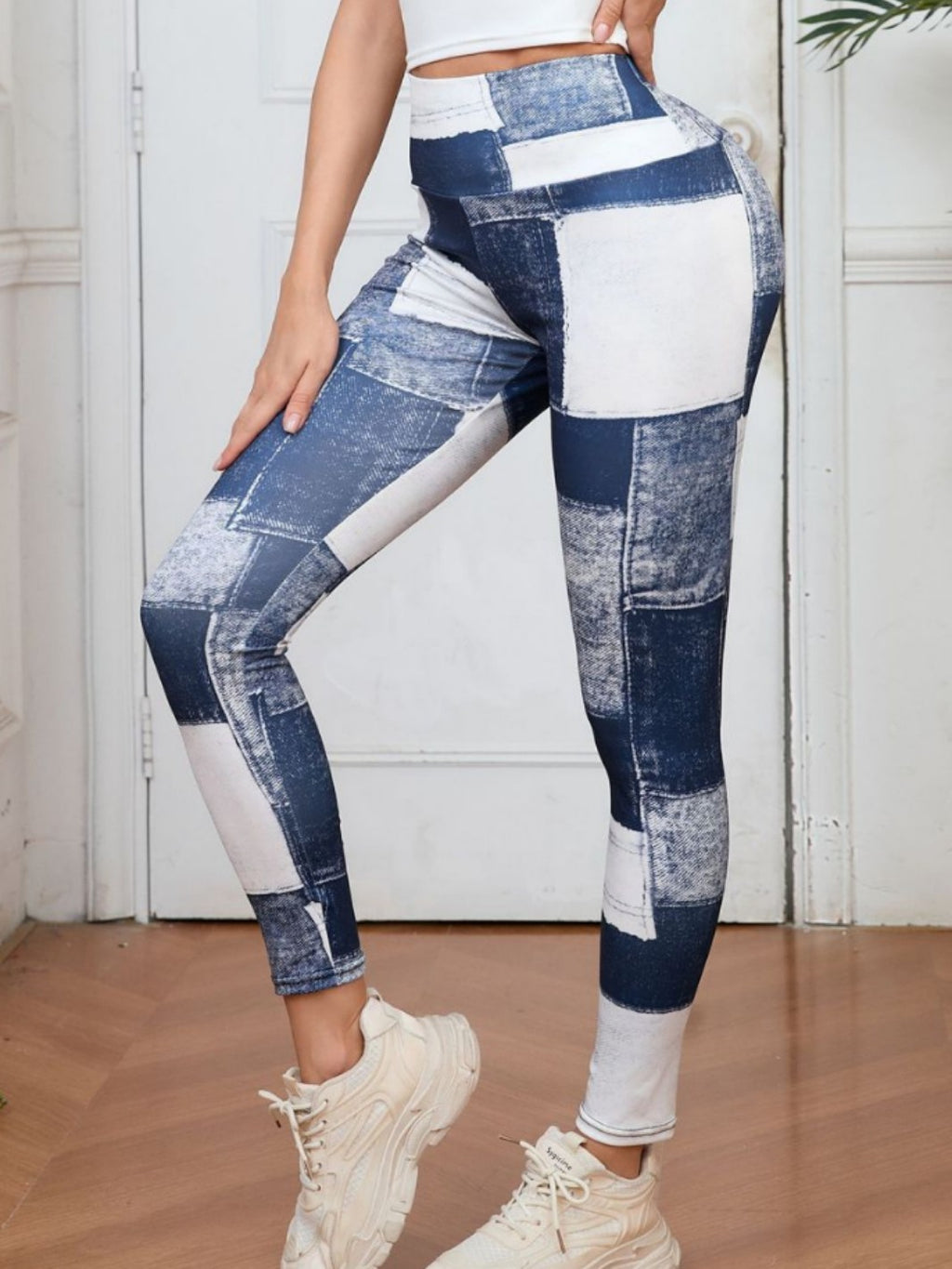 Denim-like Plaid Peach Print High-Waisted Tummy Control Slim Fit Yoga Fitness Pants