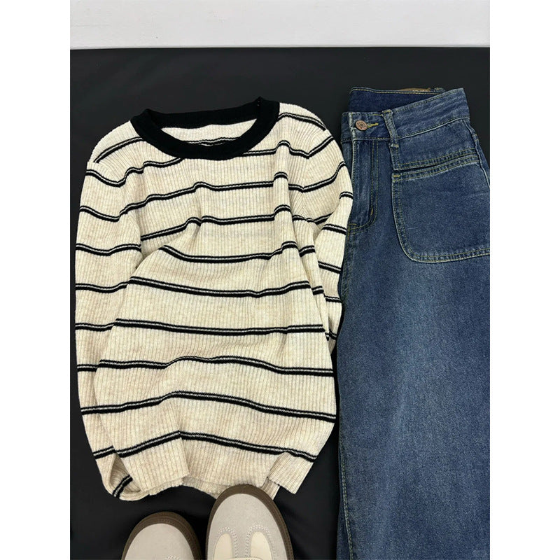 Blue and Gray Contrast Lightweight Knit Sweater