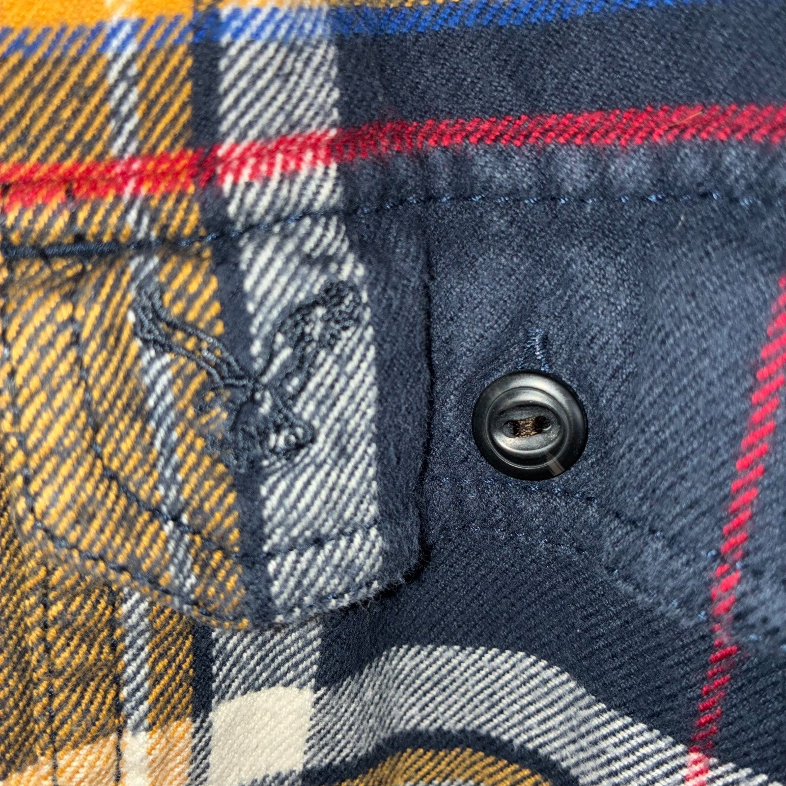 American Eagle Outfitters Plaid Flannel Shirt Navy Yellow  Red Medium